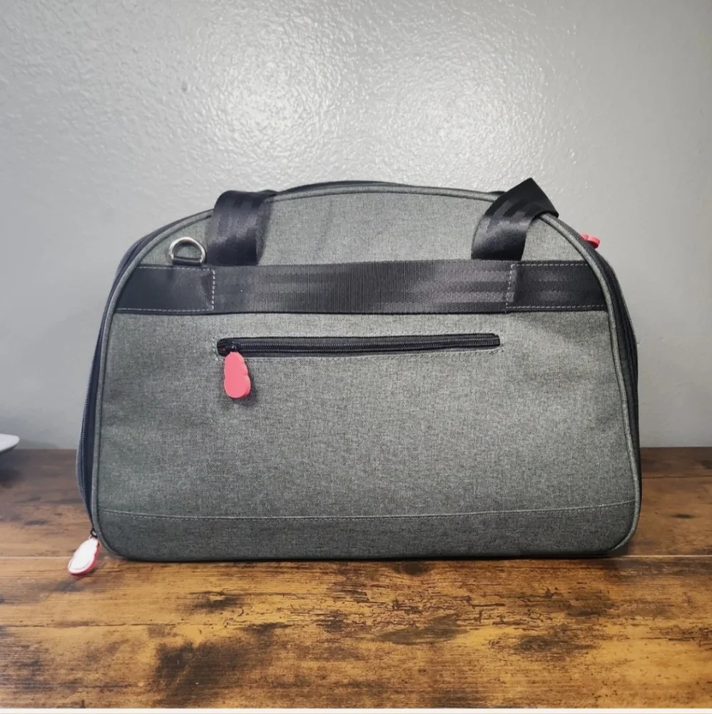 Kong 2 in 1 Pet Carrier And Travel Mat